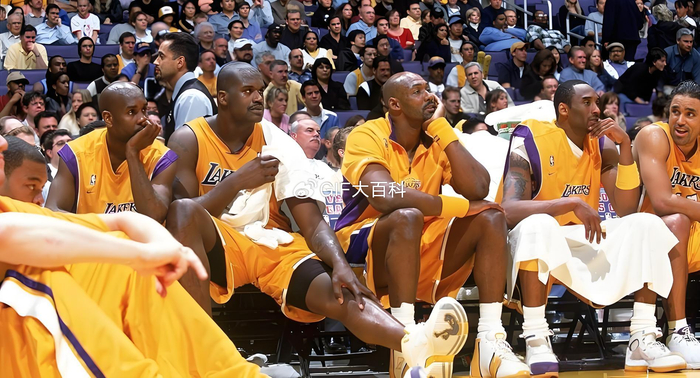 178足球直播在线直播观看免费-史上最强爆冷!平民活塞五虎干翻湖人F4,总冠军的心草根的逆袭|科比·布莱恩特|奥尼尔|汉密尔顿|马龙|沙奎尔-奥尼尔_新浪体育_新浪新闻