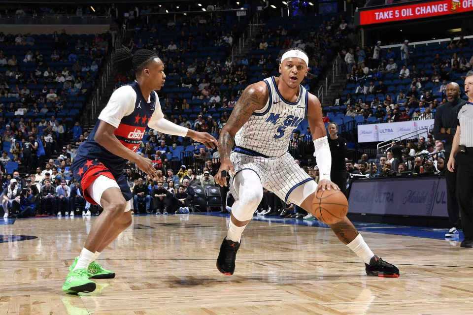 体育直播-班凯罗37+5+6追平赛季新高!魔术大胜送奇才6连败 贝恩25分