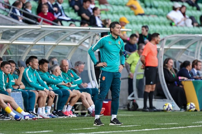 178足球直播在线观看免费-邵佳一承担国足输球全责,称队员表现满分|喀麦隆|亚洲|中国男足|队伍|教练_新浪体育_新浪新闻