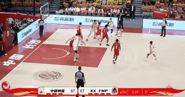 足球直播在线免费看-廖三宁三分投进得到13分，王俊杰三分再中砍下17分领先4分